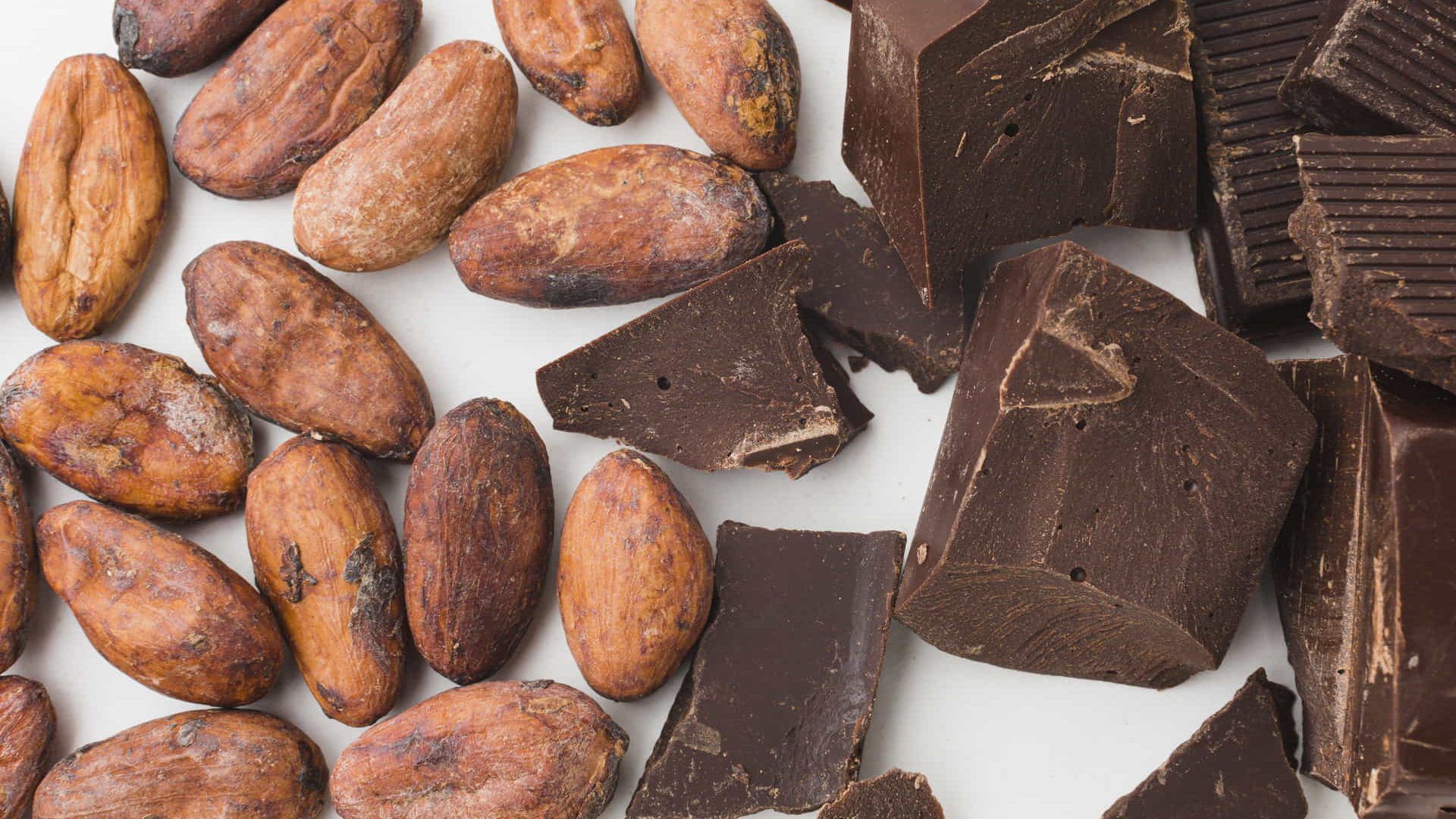 hierro en el cacao puro